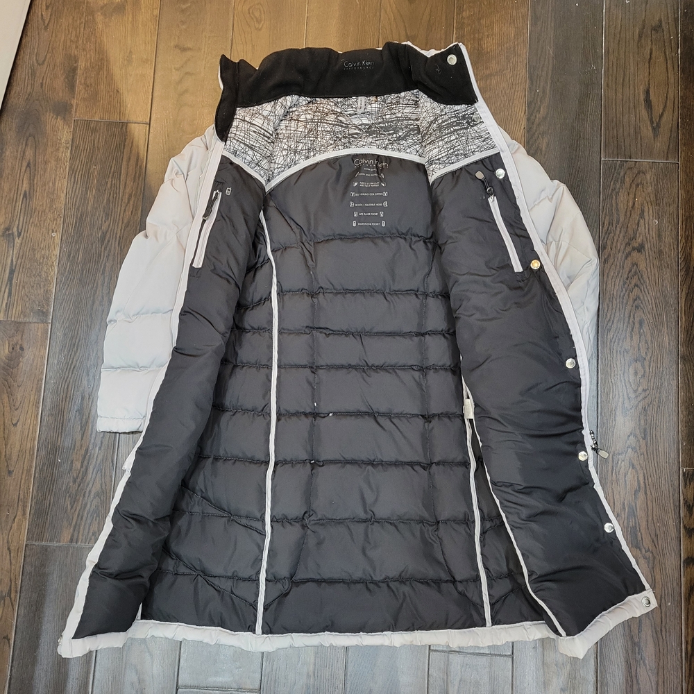 Calvin Klein Down Puffer Jacket - image 4
